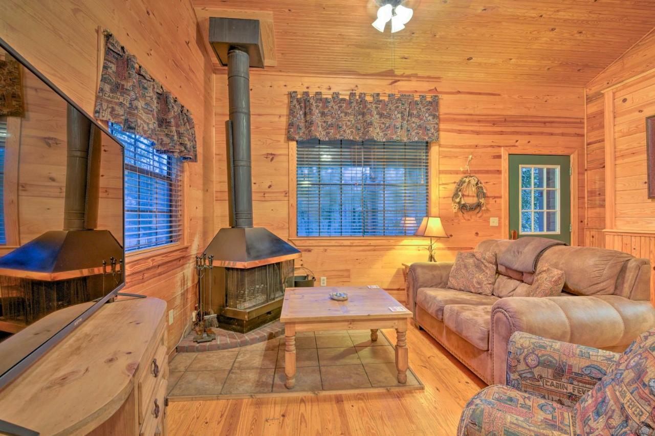 Hochatown Hideaway With Hot Tub, Grill And Fire Pit! Vila Stephens Gap Exterior foto
