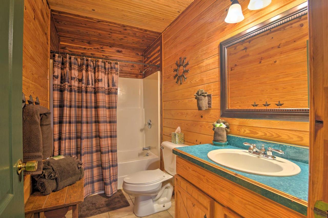 Hochatown Hideaway With Hot Tub, Grill And Fire Pit! Vila Stephens Gap Exterior foto